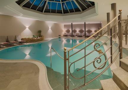 4*-WELLNESS hotel Zuid-Tirol Itali&euml;! Incl. ontbijt, 5-gangendiner, wellness, kortingskaart voor kortingen en extra's + GRATIS parkeren!