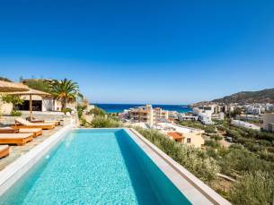 Aphrodite Luxury