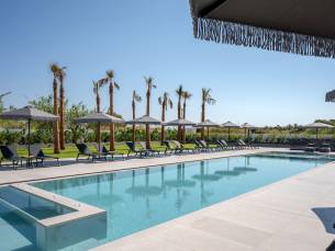 Fly & Go Missiria Suites
