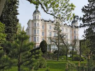 Hotel Bristol Palace