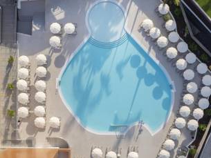 ZOMERSTUNT! ☀️ Geniet van een superior kamer in een 4*-ADULTS ONLY hotel op Tenerife! Incl. vlucht & transfer o.b.v. ontbijt of halfpension