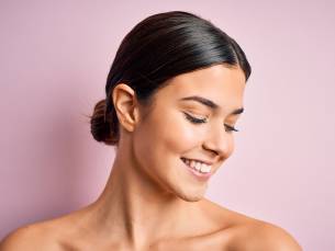 Carbon laser peeling-gezichtsbehandeling