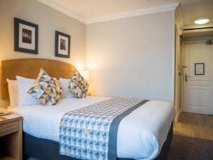 8 daagse vliegvakantie naar Holiday Inn Manchester West in manchester, groot-brittannie