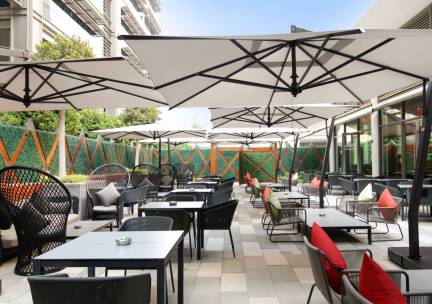 ibis One Central