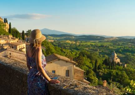???? Geniet tijdens een 8- of 10-daagse wijntour door Itali&euml; in 4*-hotels incl. ontbijt, 3x diner en wijnproeverijen!
