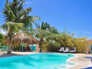 Ocean Breeze Boutique Marina