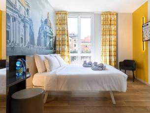 Bed & Breakfast B en B HOTEL Roma San Lorenzo Termini