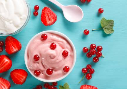 Frozen yoghurt + toppings + saus bij Coco's Frozen Yoghurt in hartje Eindhoven