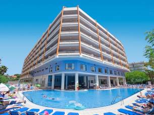 8 daagse vliegvakantie naar Piramide Salou in salou, spanje