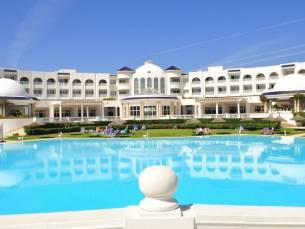 WINTER-STUNT! ⚡️ Verwen jezelf met een LUXE verblijf in een 5*-hotel met wellness in het betoverende Tunesi&euml;, incl. vlucht en transfer o.b.v. halfpension of all-inclusive