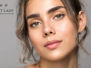 Wenkbrauw- of wimperbehandeling naar keuze