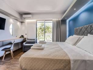 Island City Hotel