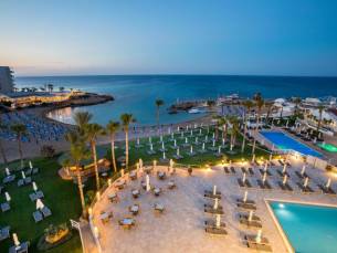 Infinity Blu By Louis Hotels