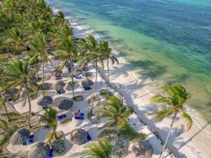 Breezes Beach Club & Spa