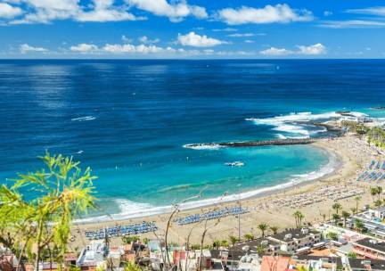 Geniet van een zonnig verblijf op Tenerife in een stijlvol 4*-ADULTS ONLY hotel incl. vlucht, transfer en ontbijt, halfpension of all-inclusive