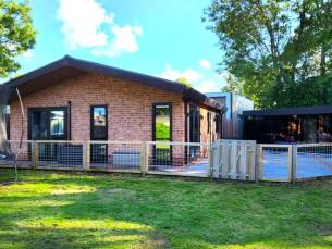 Brick Lodge met hottub | 6 personen