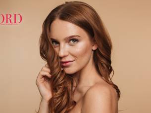 Kappers-, wenkbrauw- of wimperbehandeling naar keuze