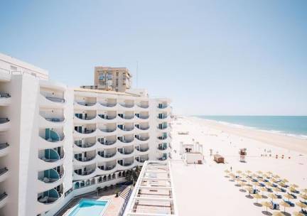 Hotel Playa Victoria