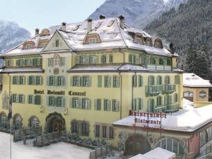 Schloss Hotel Dolomiti