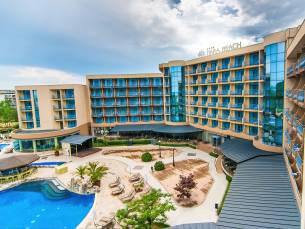 Tiara Beach Hotel