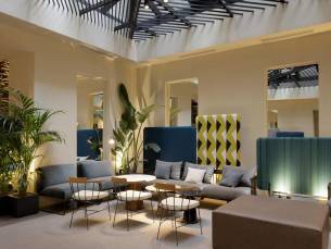 8 daagse vliegvakantie naar ICON Embassy by Petit Palace in madrid, spanje