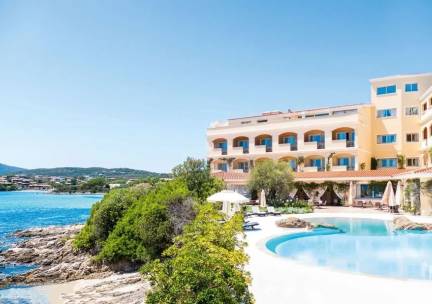 Gabbiano Azzurro Hotel & Suites