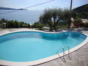 Fly & Go Enjoy Lichnos Bay Village