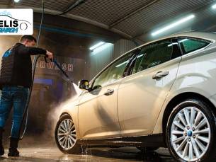 Uitgebreide autowasbeurt bij Melis Carwash
