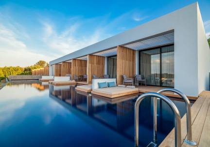 Zante Maris Suites