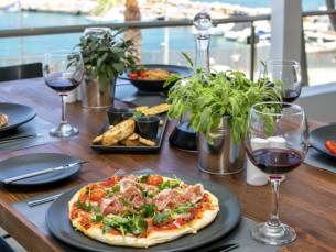 Hotel Golden Coast Beach