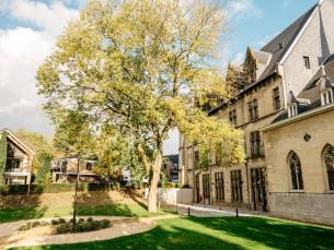 ✨ Stijlvol overnachten in een HISTORISCH designklooster in Valkenburg incl. ontbijt & NS treinretour