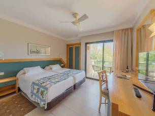 Fly & Go PortBlue Club Pollentia Resort