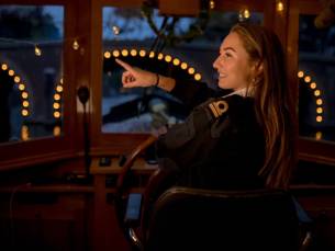 Geniet van een rondvaart met LUXE boot langs het Amsterdam Light Festival incl. UNIEK hotel en ontbijt