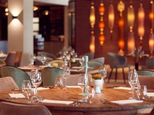 LUXE 4*-Van der Valk hotel nabij Den Bosch en de Nulandse Heide + GRATIS parkeren & toegang casino + hapjes & drankjes!