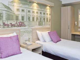 Hotel President
