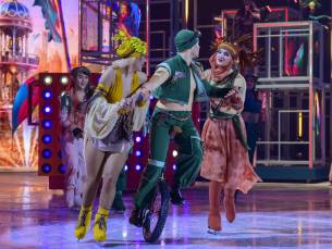 ???? IJsplezier dat je hart verwarmt, HOLIDAY ON ICE in Breda incl. hotel, ontbijt, 2-gangendiner & s Holiday on Ice!