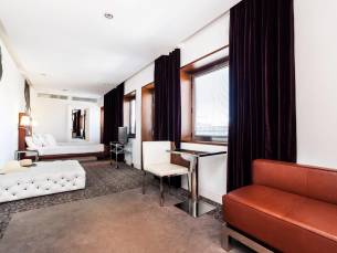 UR Palacio Avenida