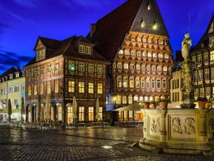 Verken de charmante stad Hildesheim in het hart van Duitsland incl. welkomstdrankje en ontbijt!