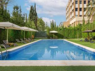 8 daagse vliegvakantie naar Ac Sevilla Forum in sevilla, spanje