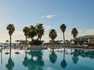 Esperides Beach