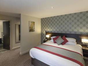 8 daagse vliegvakantie naar Best Western Plus Pinewood On Wilmslow in manchester, groot-brittannie