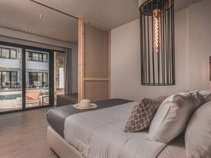 Cavo Suites