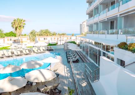 Coral Ocean View - adults only