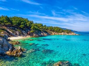 SUPER STUNT! ⚡ 4*-Zonvakantie op het Griekse schiereiland Chalkidiki incl. vlucht en ontbijt!