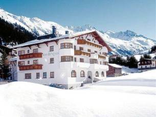 Hotel B&uuml;ntali