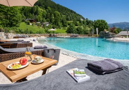 Geniet in een 4*-hotel in Zell am See met wellness incl. ontbijt, 4-gangendiner + Zell am See-Kaprun Sommerkarte voor kortingen en leuke extra's