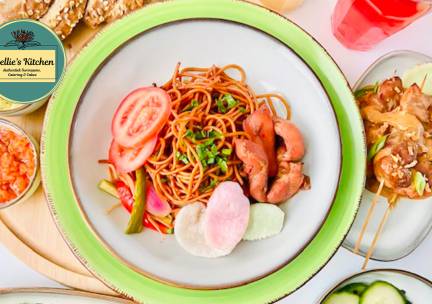 Surinaamse rijsttafel om af te halen