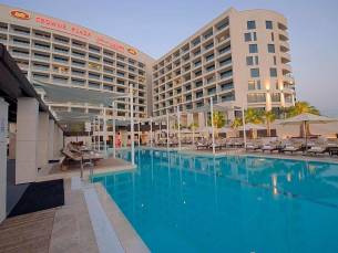 Crowne Plaza Yas Island