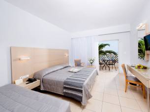 Grand Hotel Holiday Resort