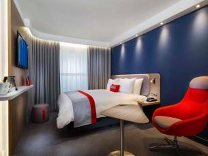 Holiday Inn Express Belfast City - Queen's Quarter